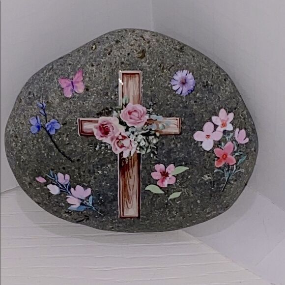Floral Cross Decor on Stone Hand Crafted - Picture 1 of 5